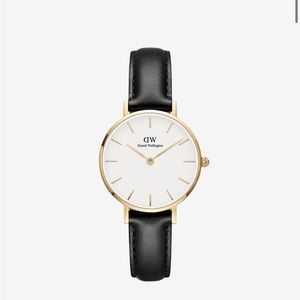 Brand new black Daniel Wellington watch